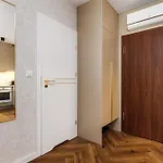 Amber Elegance W Apartamentach Bursztynowych *