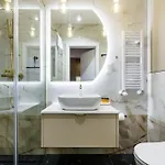 Amber Elegance W Apartamentach Bursztynowych ステグナ