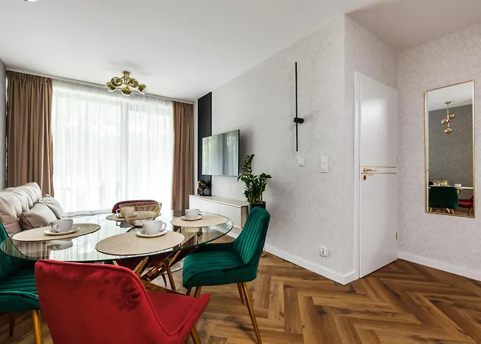 Amber Elegance W Apartamentach Bursztynowych *